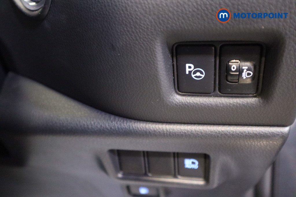 Used Toyota C-HR 2022 for sale - 76603709: Photo 20