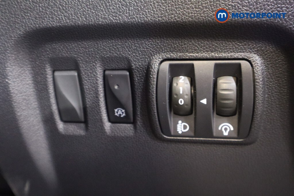 Used Renault Captur for sale - 77591029: Photo 20