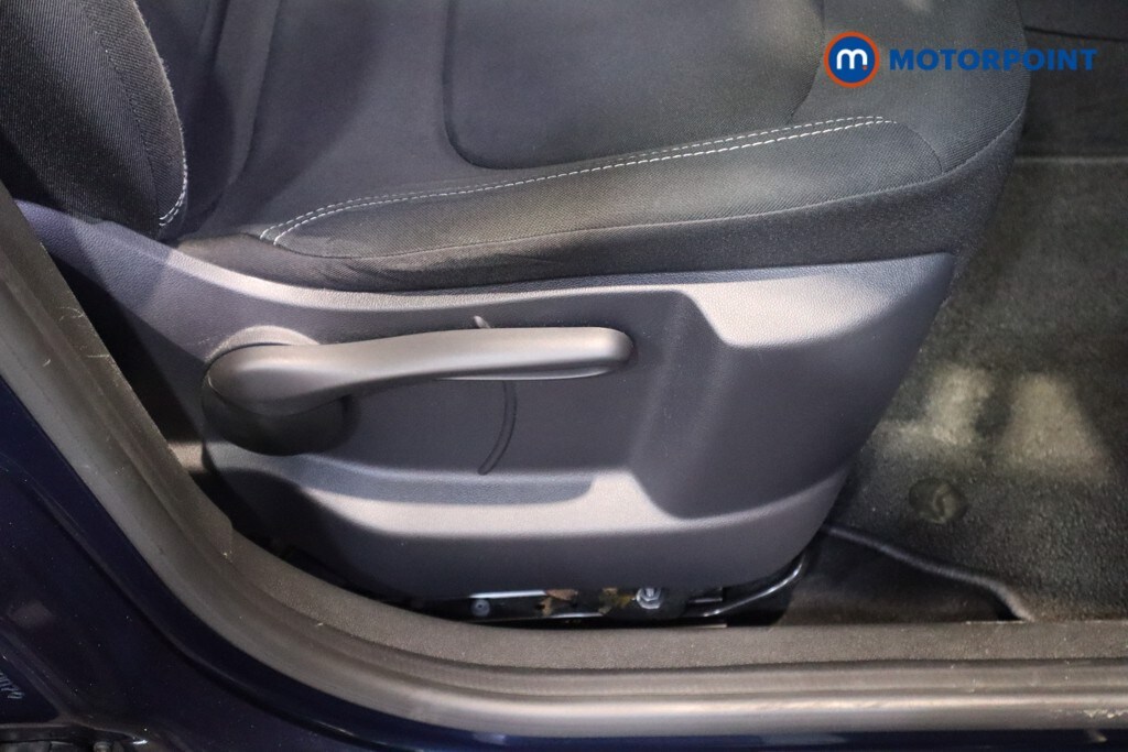 Used Renault Captur for sale - 77591029: Photo 24