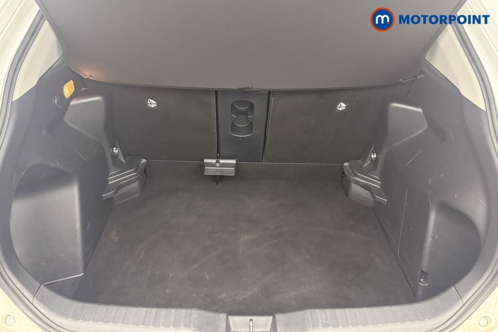 Used Toyota Yaris Cross 2022 for sale - 77211234: Photo 31