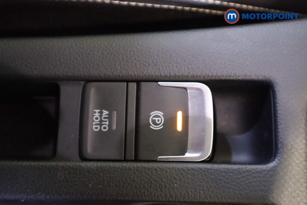 Used Volkswagen Passat 2020 for sale - 77407393: Photo 33