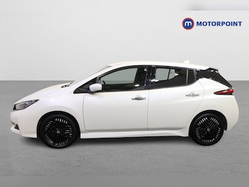 Used Nissan Leaf 2022 for sale - 77340499: Photo