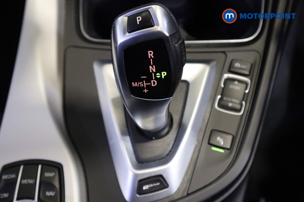 Used BMW 3 Series 2018 for sale - 76494796: Photo 13