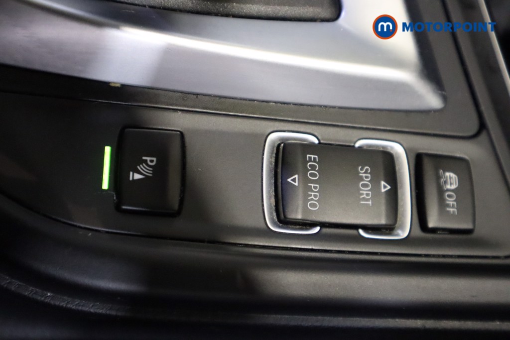 Used BMW 3 Series 2018 for sale - 76494796: Photo 32