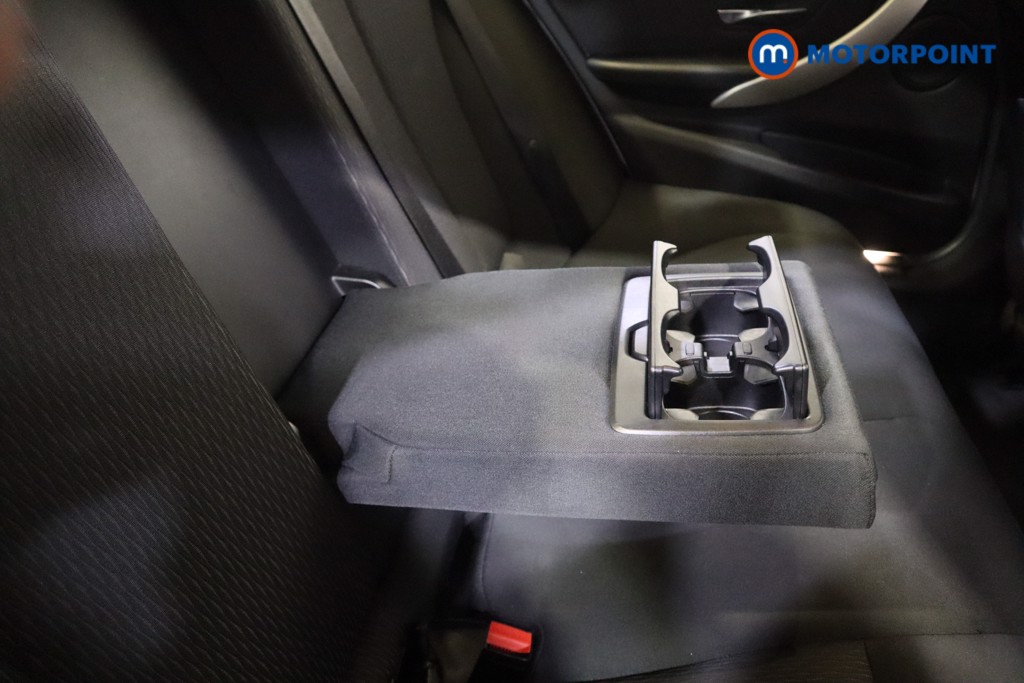 Used BMW 3 Series 2018 for sale - 76494796: Photo 38