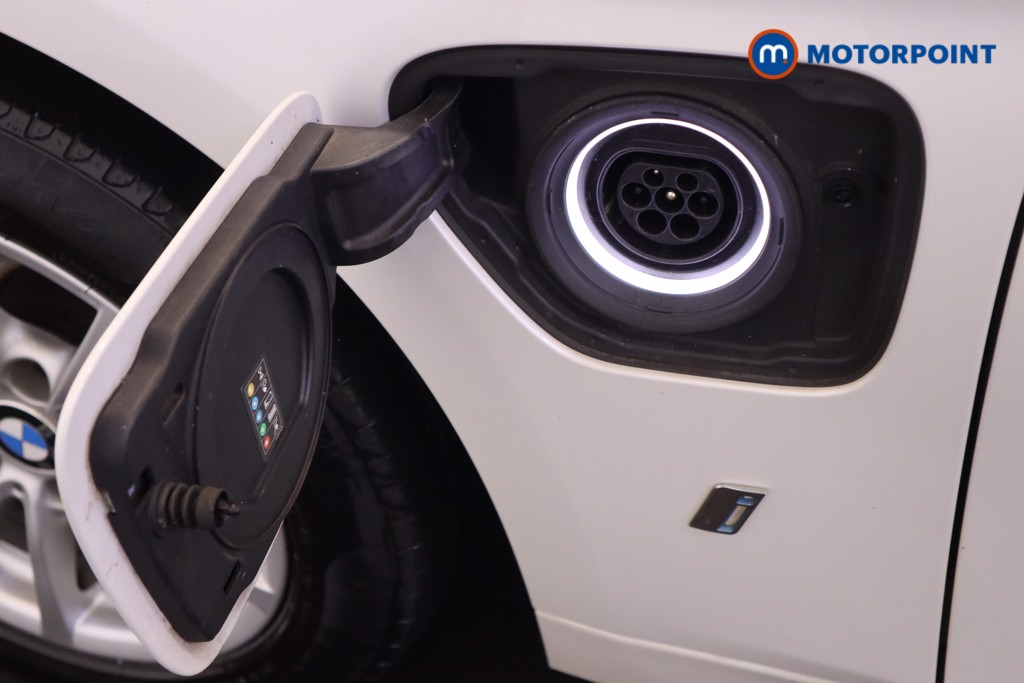 Used BMW 3 Series 2018 for sale - 76494796: Photo 45