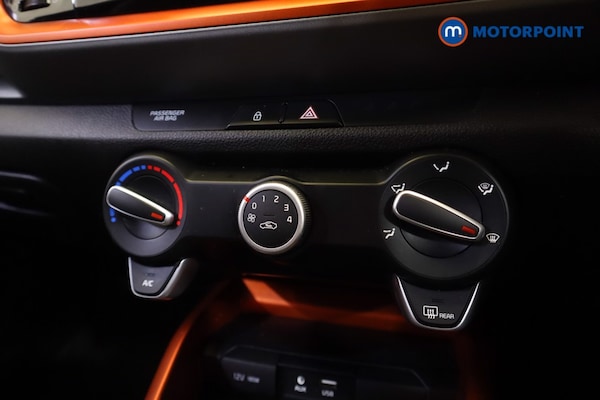 Used Kia Stonic 2019 for sale - 76125560: Photo 23