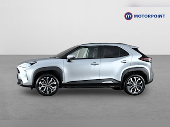 Used Toyota Yaris Cross 2024 for sale - 79369530: Photo