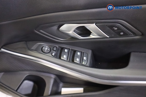 Used BMW 3 Series 2025 for sale - 76206314: Photo 18