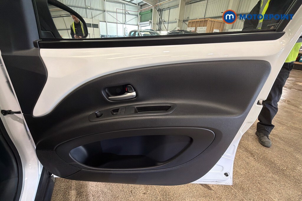 Used Toyota Aygo X 2023 for sale - 78162876: Photo 23