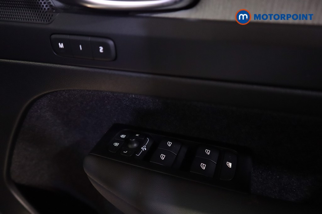 Used Volvo XC40 2022 for sale - 76933650: Photo 11