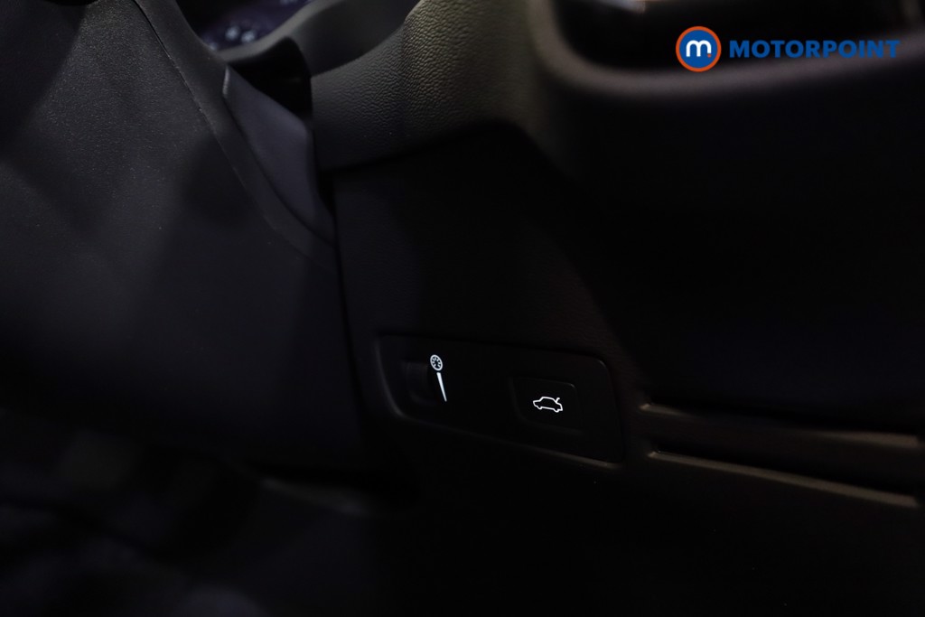 Used Volvo XC40 2022 for sale - 76933650: Photo 12