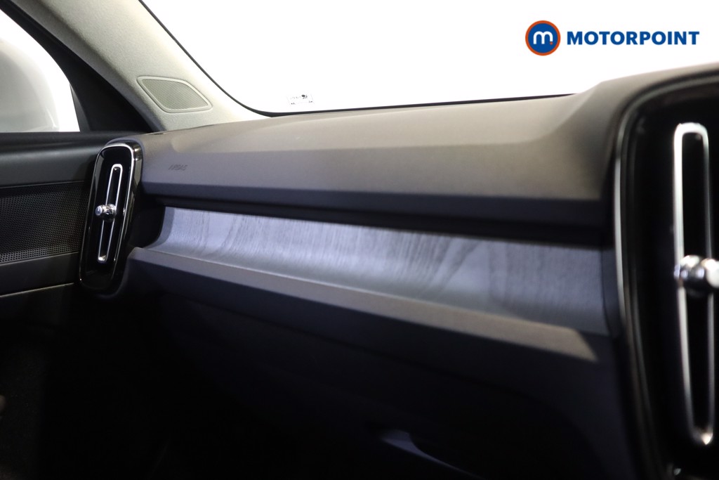 Used Volvo XC40 2022 for sale - 76933650: Photo 30