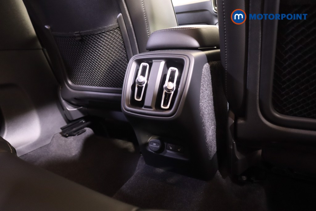 Used Volvo XC40 2022 for sale - 76933650: Photo 34