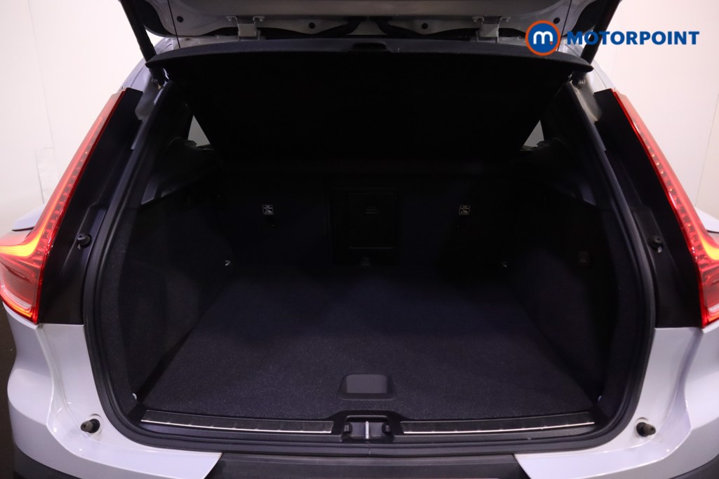 Used Volvo XC40 2022 for sale - 76933650: Photo 36