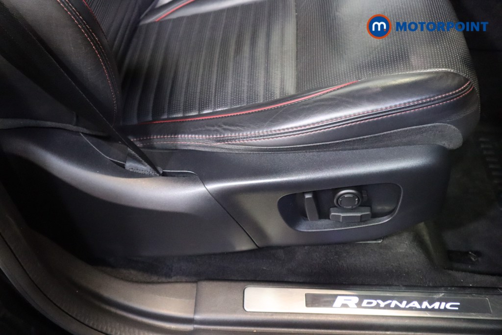 Used Land Rover Discovery Sport 2019 for sale - 76394351: Photo 24