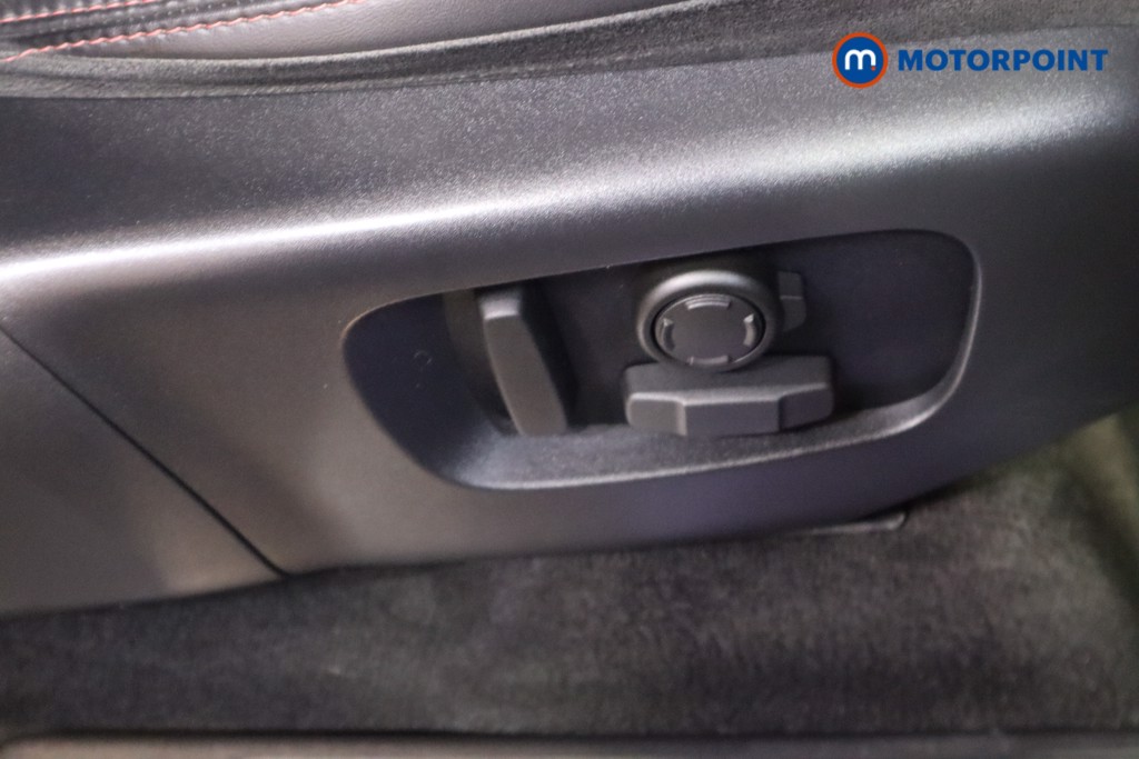 Used Land Rover Discovery Sport 2019 for sale - 76394351: Photo 25