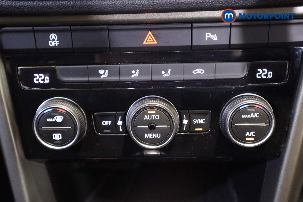 Used Volkswagen T-Roc 2020 for sale - 77665859: Photo 28