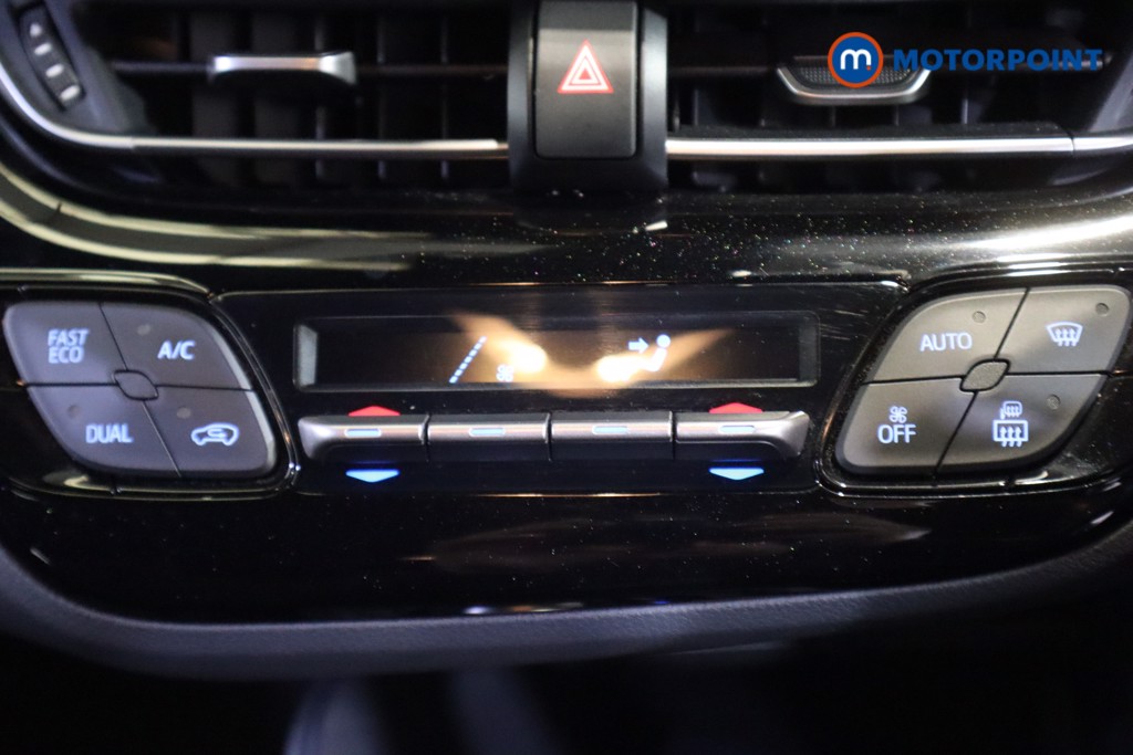 Used Toyota C-HR 2019 for sale - 76557642: Photo 31