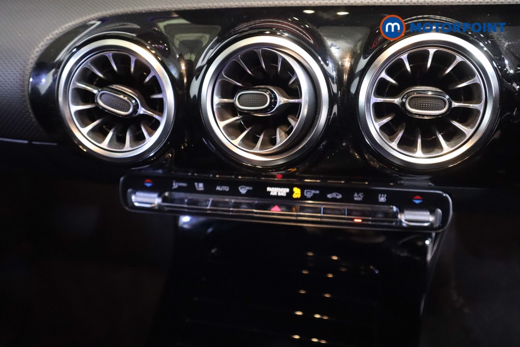 Used Mercedes-Benz CLA 2021 for sale - 76723247: Photo 30