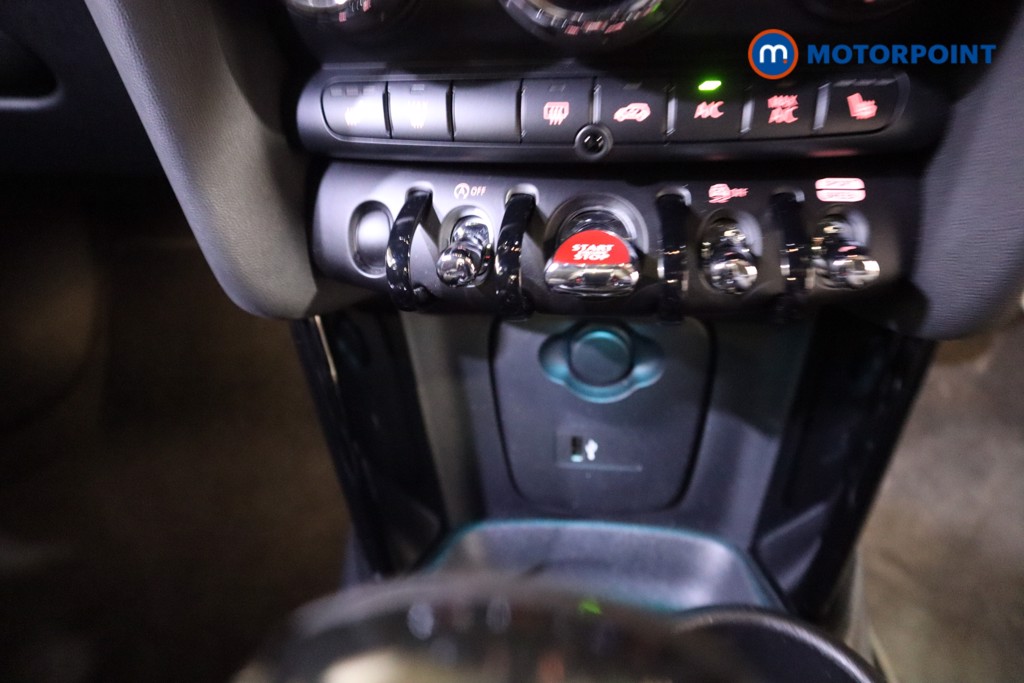 Used MINI Hatch 2023 for sale - 77037023: Photo 14