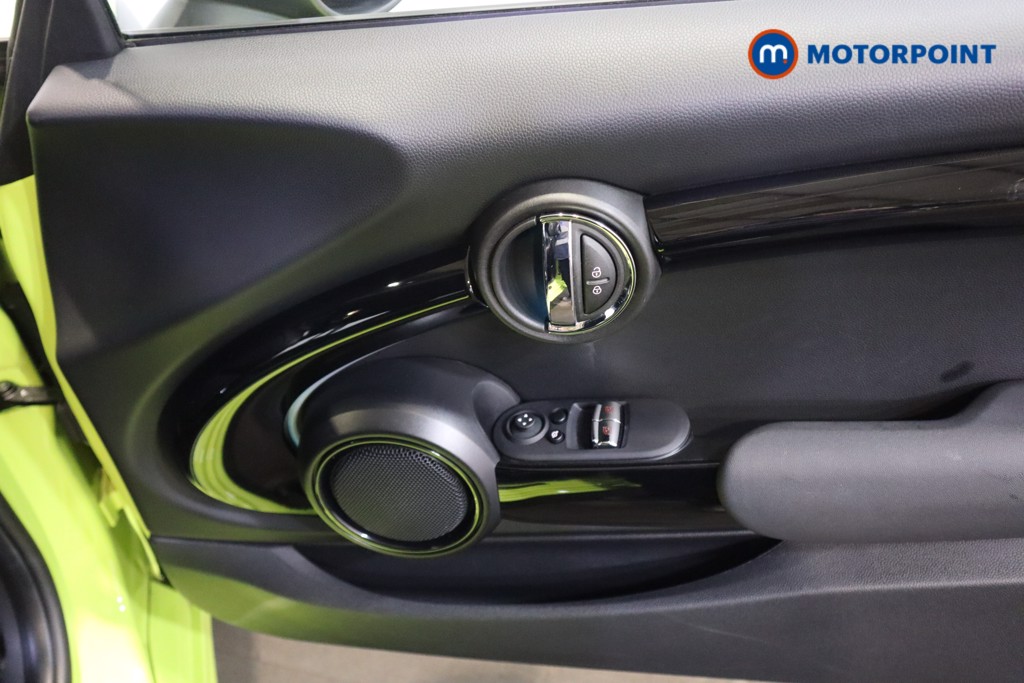 Used MINI Hatch 2023 for sale - 77037023: Photo 18