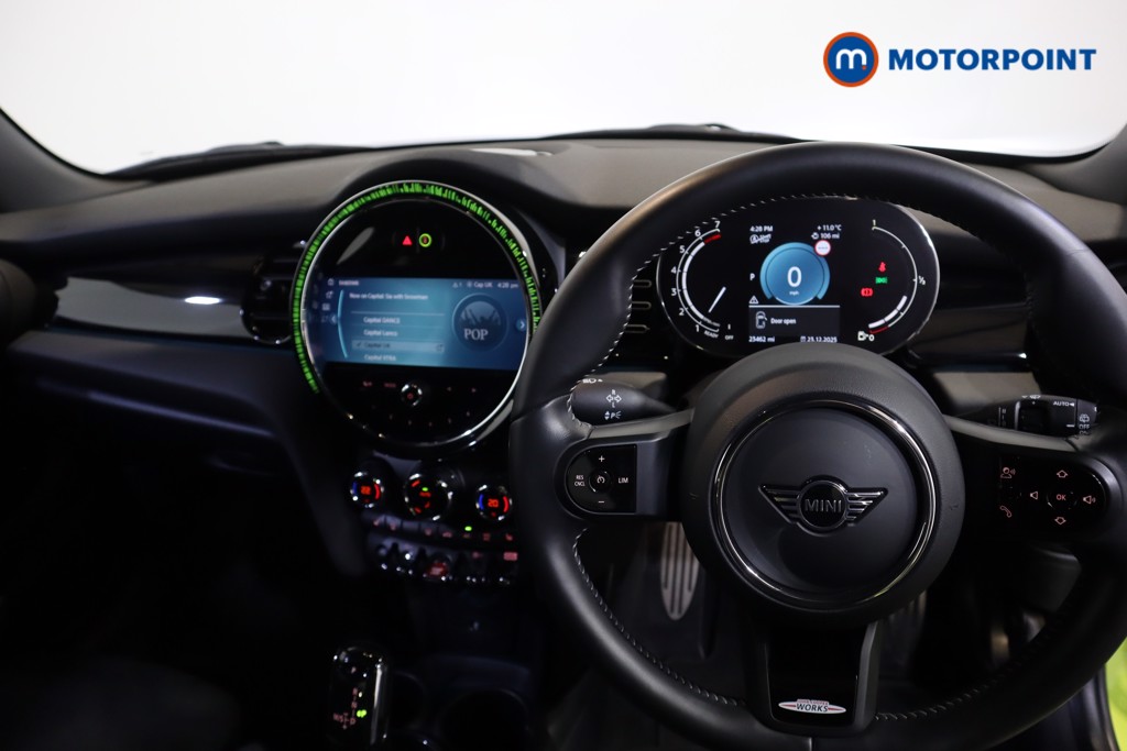 Used MINI Hatch 2023 for sale - 77037023: Photo 9