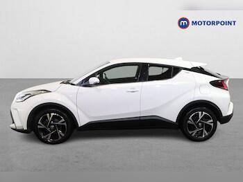 Used Toyota C-HR 2022 for sale - 78123658: Photo