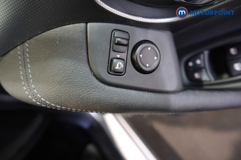 Used Nissan Qashqai 2018 for sale - 77878525: Photo 24