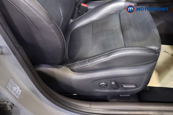 Used Hyundai i30 2019 for sale - 76131711: Photo 21