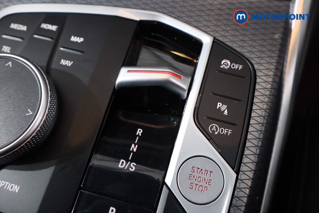 Used BMW 3 Series 2025 for sale - 77002177: Photo 15