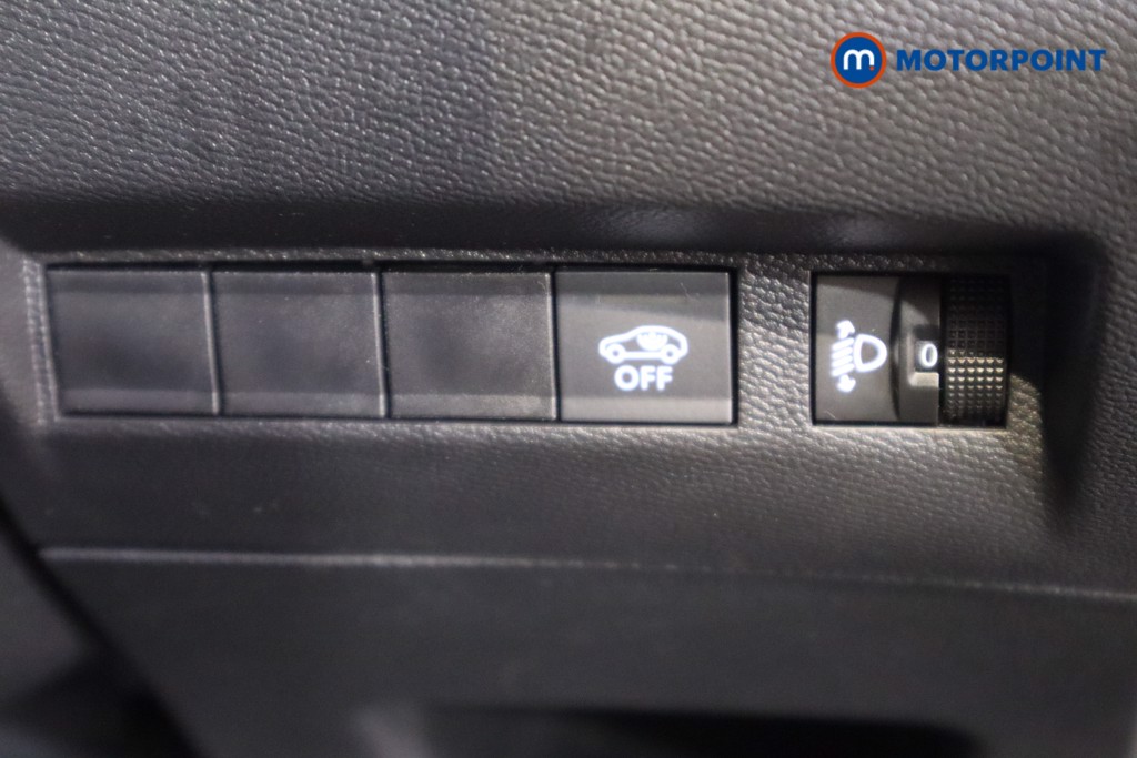 Used Peugeot 2008 2023 for sale - 77834640: Photo 24