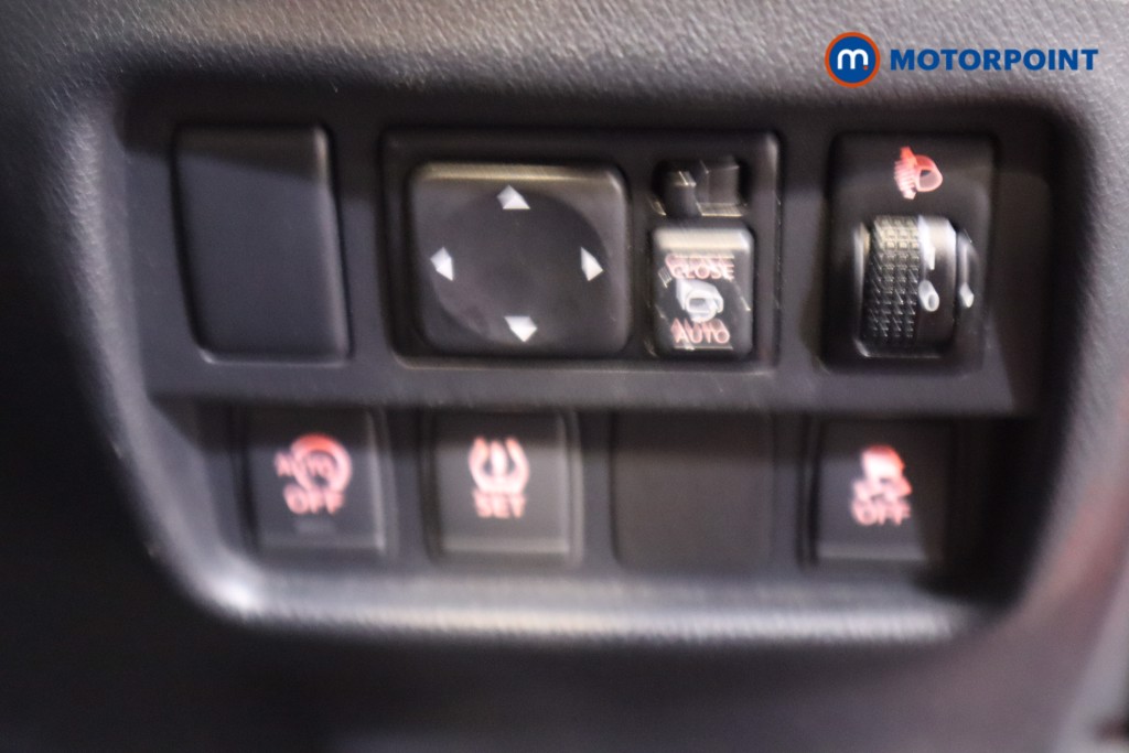 Used Nissan Juke 2017 for sale - 76835818: Photo 24