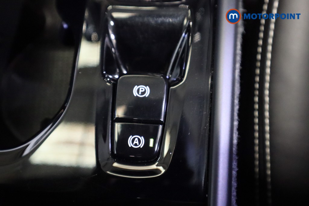 Used Volvo XC40 2021 for sale - 76426029: Photo 32