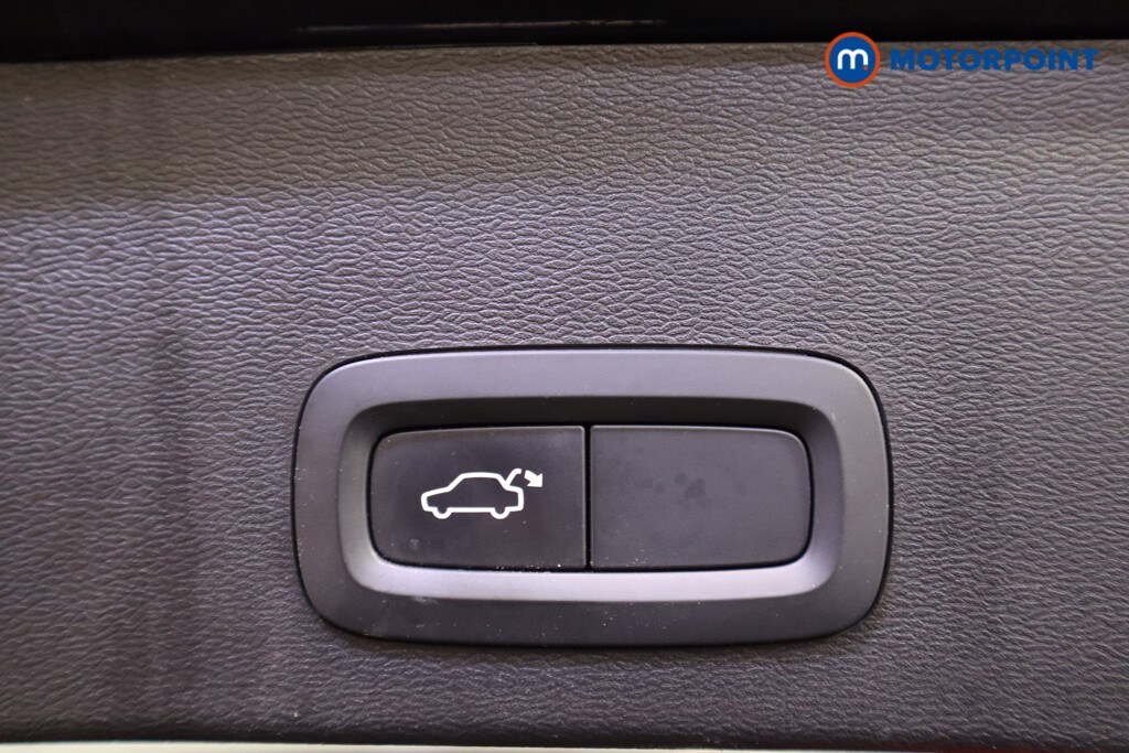 Used Volvo XC40 2021 for sale - 76426029: Photo 39