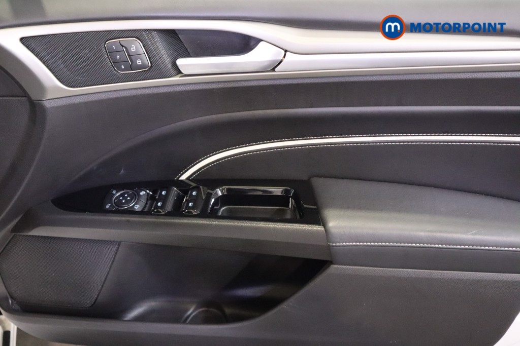 Used Ford Mondeo 2018 for sale - 76428676: Photo 21