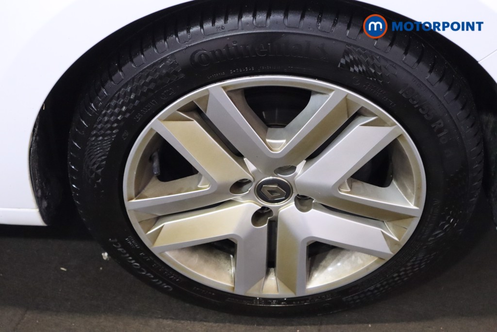 Used Renault Clio 2019 for sale - 77002182: Photo 32