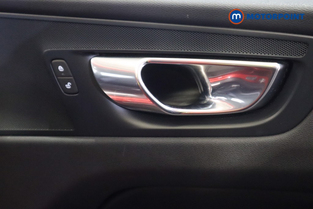 Used Volvo XC60 2023 for sale - 78015479: Photo 21