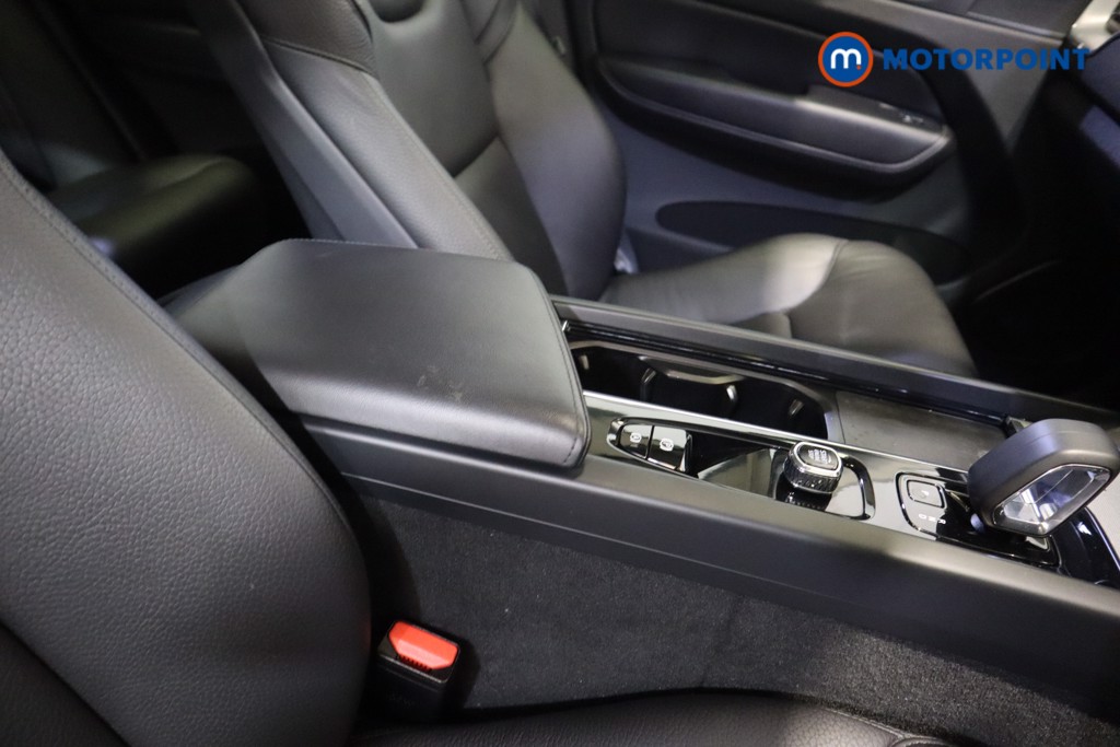 Used Volvo XC60 2023 for sale - 78015479: Photo 28