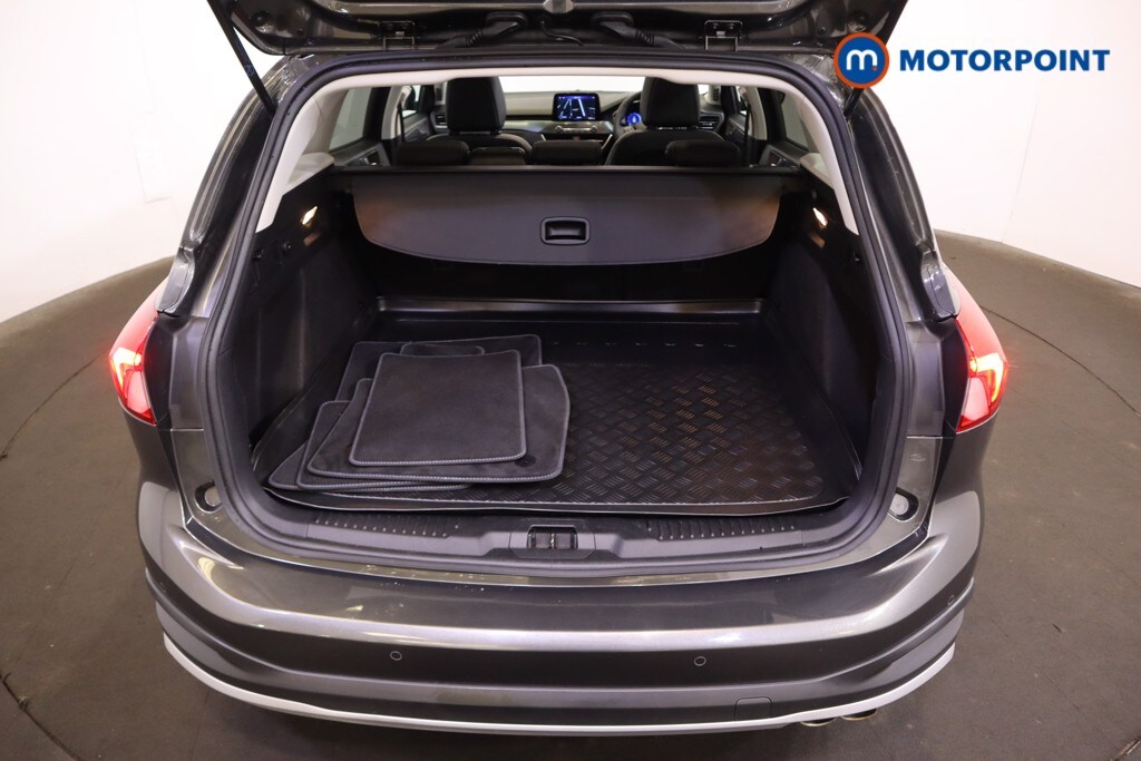 Used Ford Focus 2022 for sale - 76113072: Photo 16