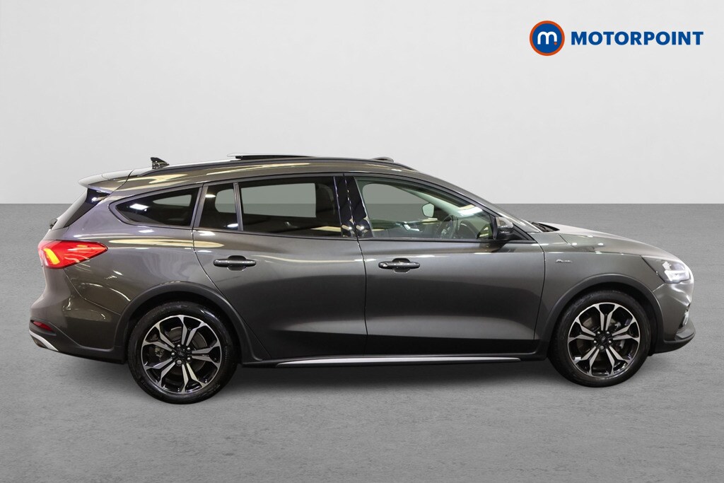 Used Ford Focus 2022 for sale - 76113072: Photo 8