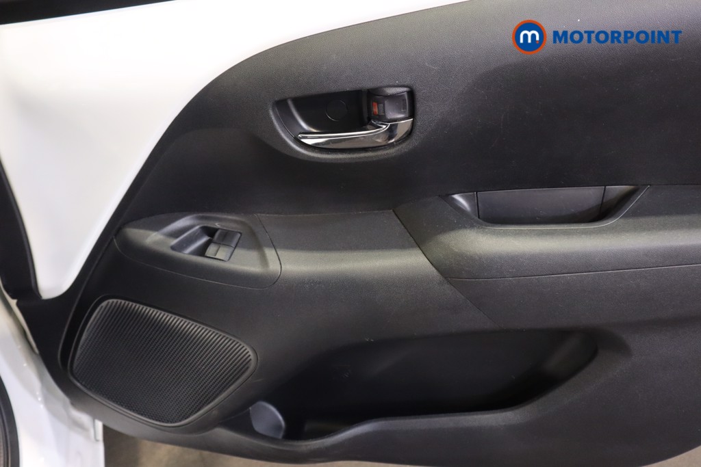 Used Toyota AYGO 2018 for sale - 76750528: Photo 17