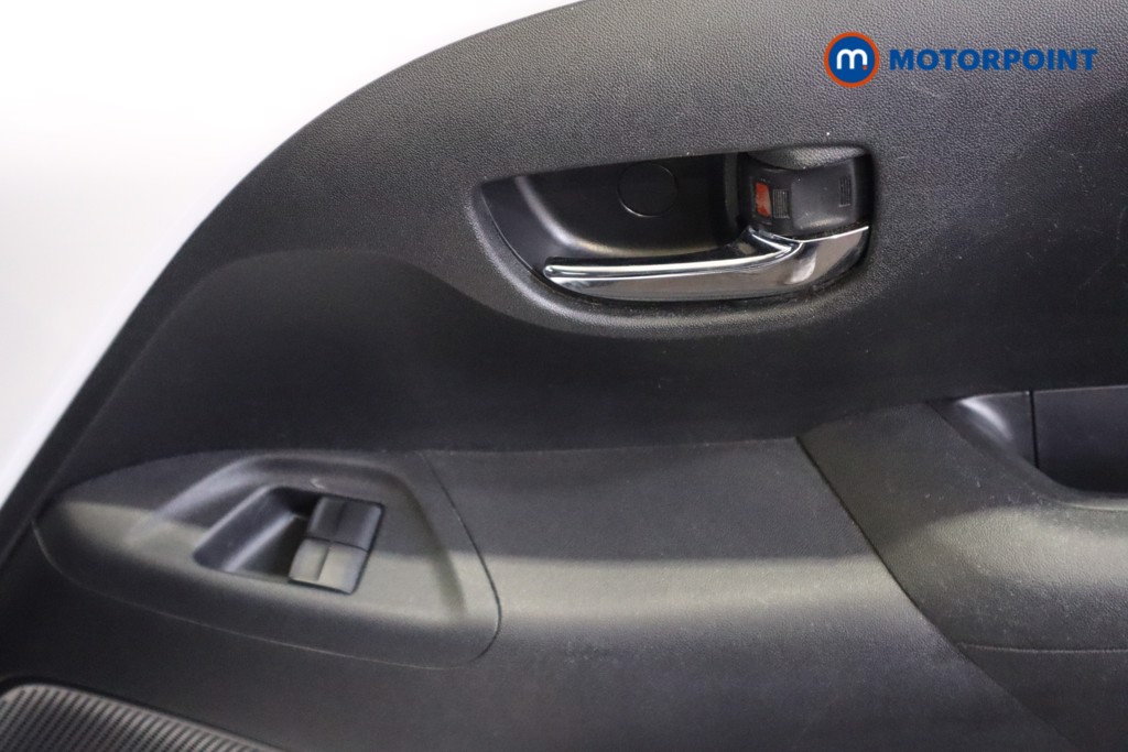 Used Toyota AYGO 2018 for sale - 76750528: Photo 18