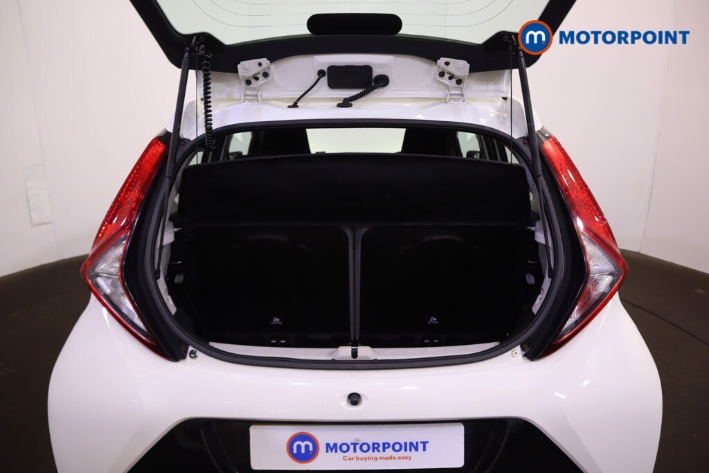 Used Toyota AYGO 2018 for sale - 76750528: Photo 27