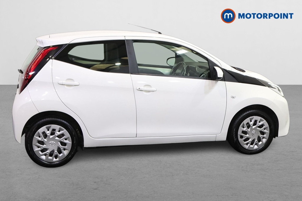 Used Toyota AYGO 2018 for sale - 76750528: Photo 8