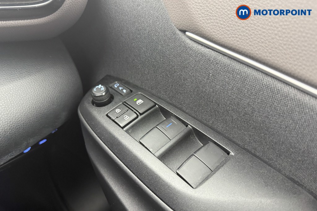 Used Toyota Yaris Cross 2022 for sale - 76862747: Photo 18