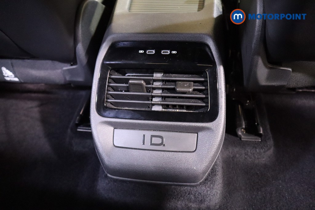 Used Volkswagen ID.4 2022 for sale - 76394751: Photo 35