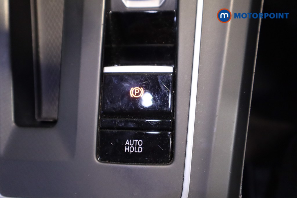 Used Volkswagen Golf 2020 for sale - 77653969: Photo 31