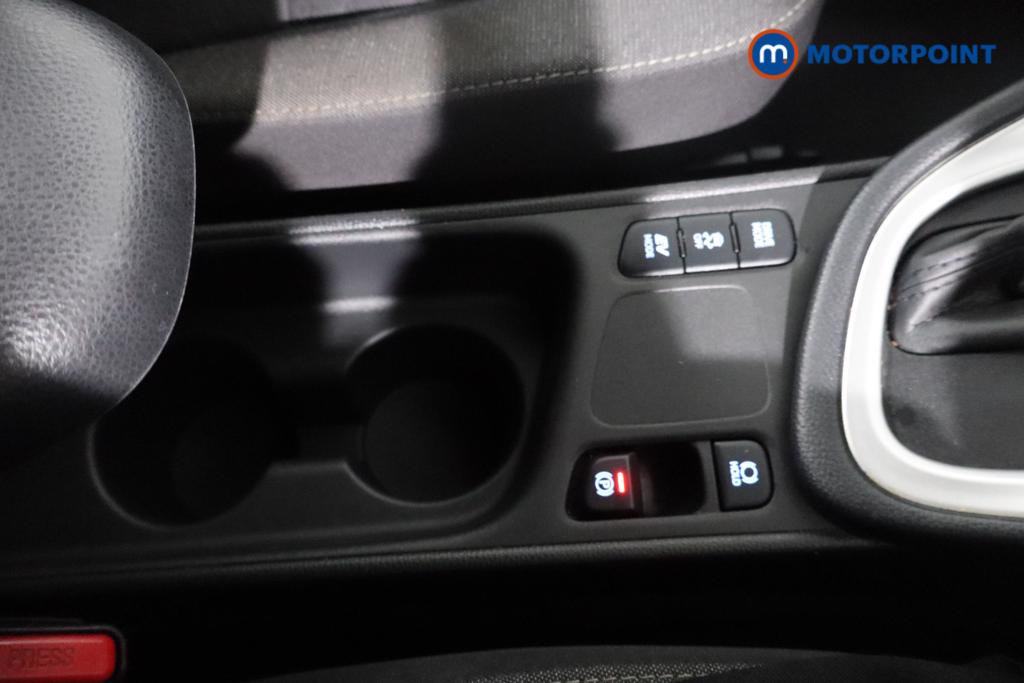 Used Toyota Yaris 2023 for sale - 77354770: Photo 16