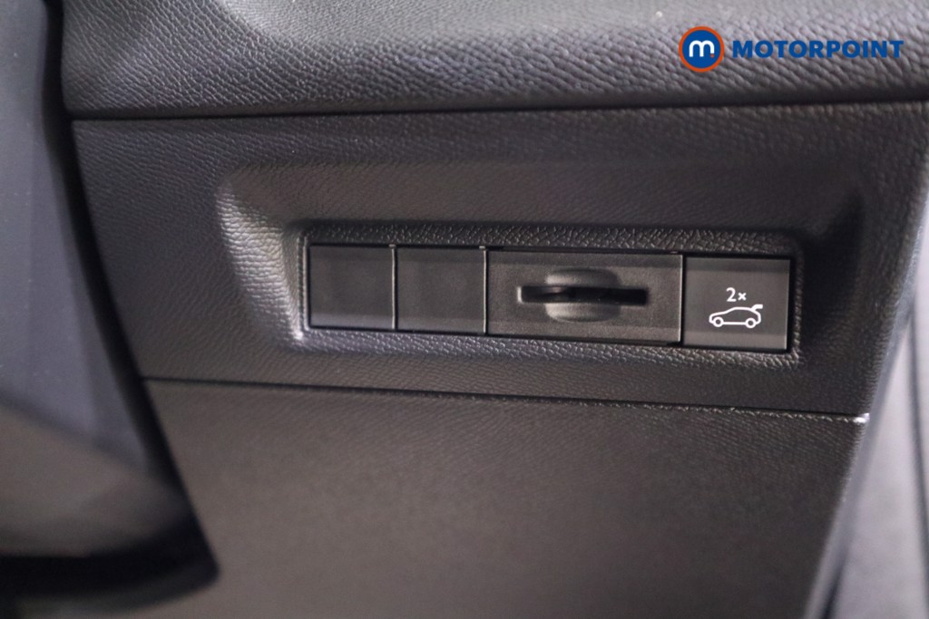 Used Peugeot 408 2024 for sale - 77845040: Photo 21